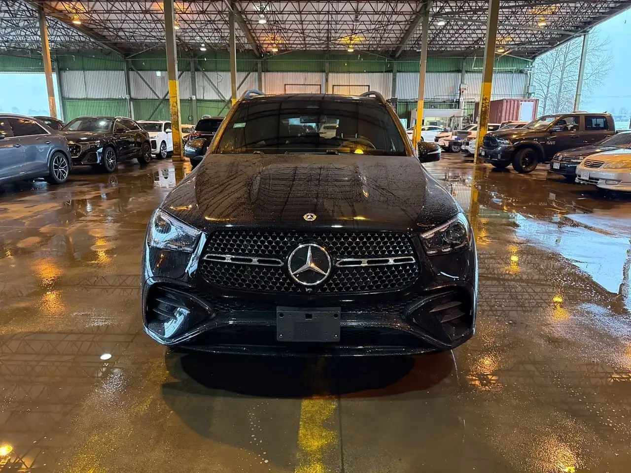 Mercedes-Benz GLE снимка Mercedes-Benz GLE