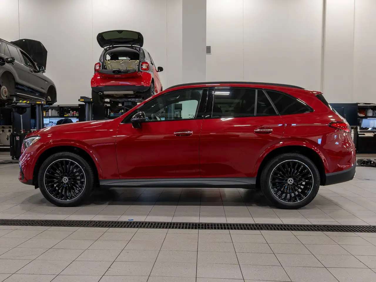 Mercedes-Benz GLC снимка Mercedes-Benz GLC