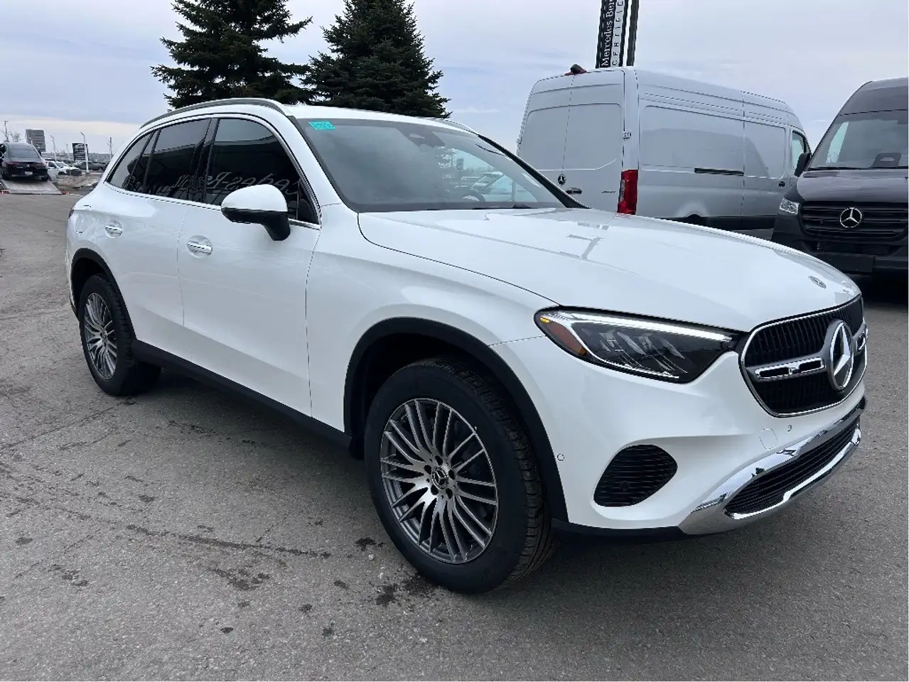 Mercedes-Benz GLC снимка Mercedes-Benz GLC