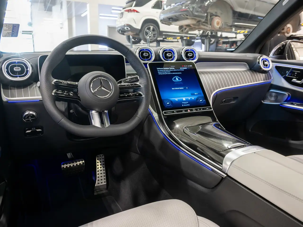 Mercedes-Benz GLC снимка Mercedes-Benz GLC