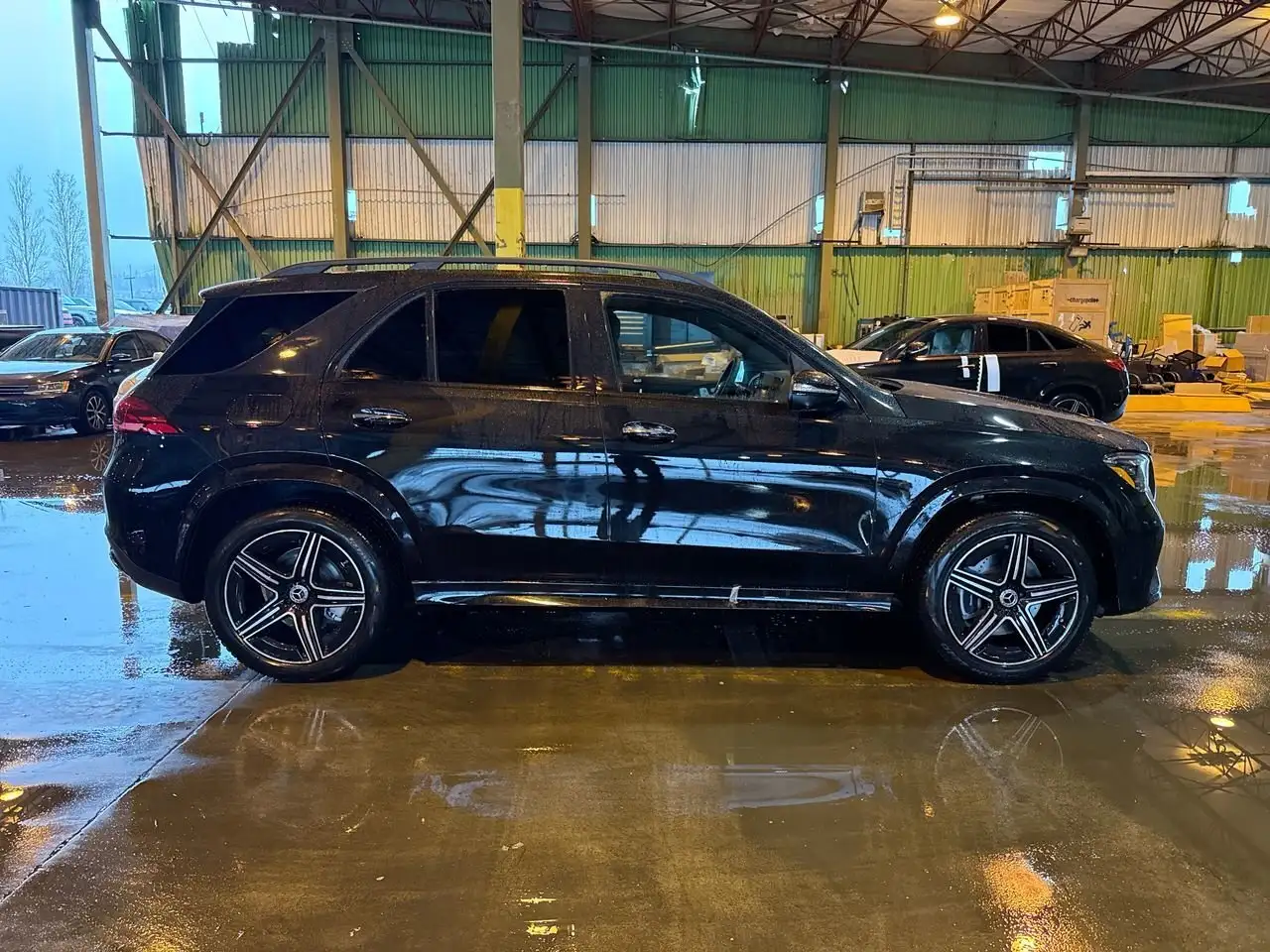 Mercedes-Benz GLE снимка Mercedes-Benz GLE