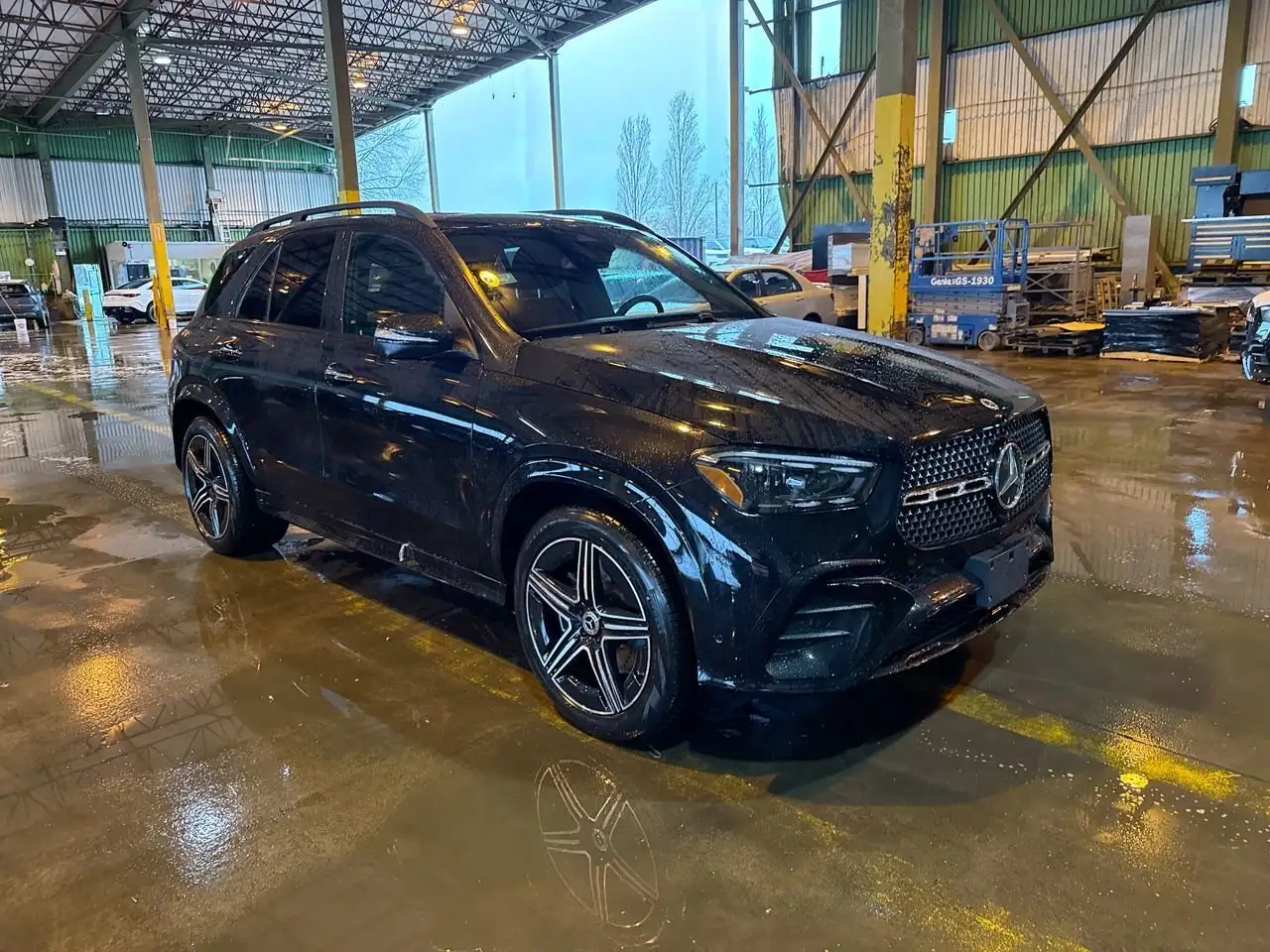 Mercedes-Benz GLE снимка Mercedes-Benz GLE