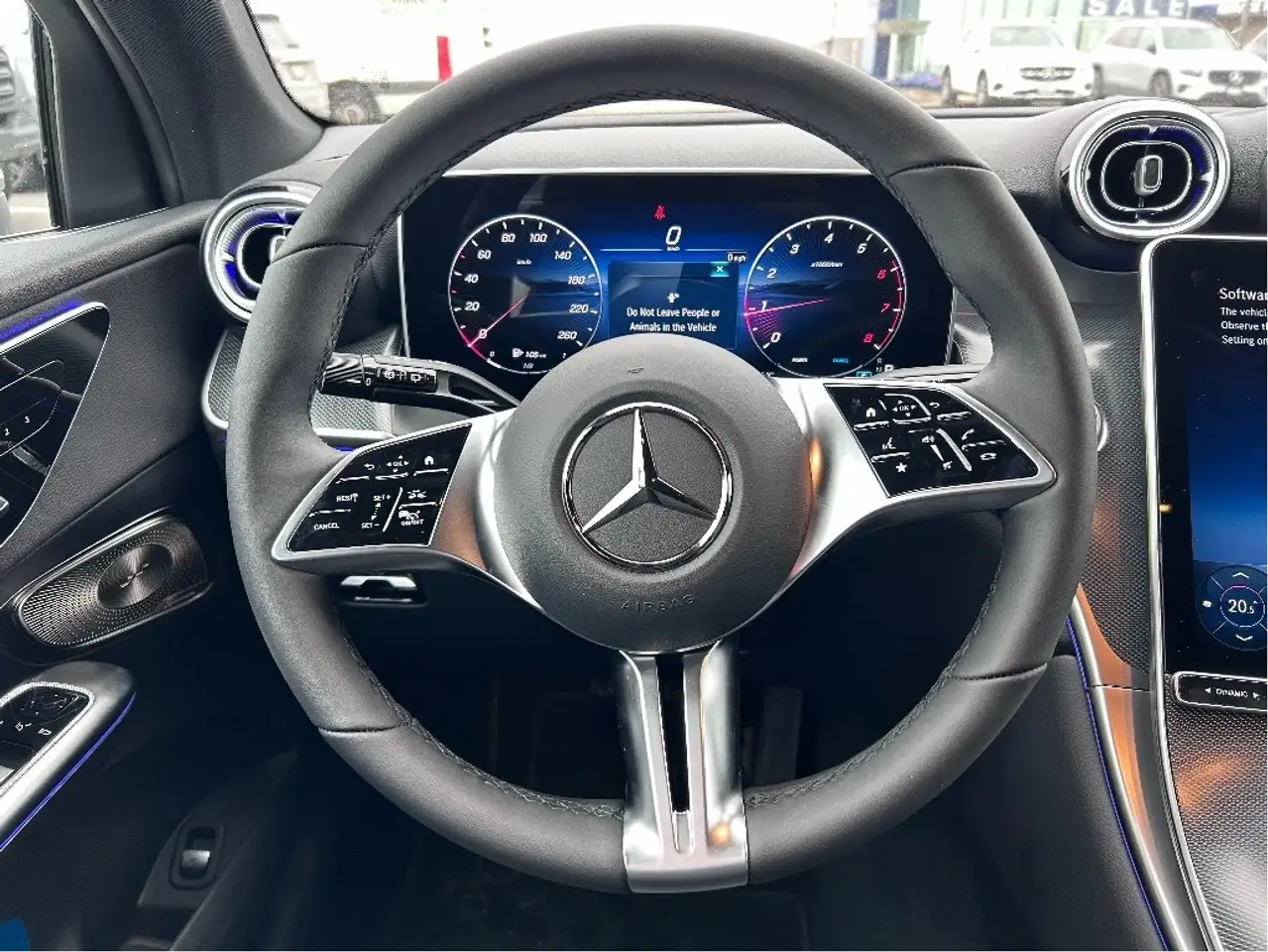 Mercedes-Benz GLC снимка Mercedes-Benz GLC