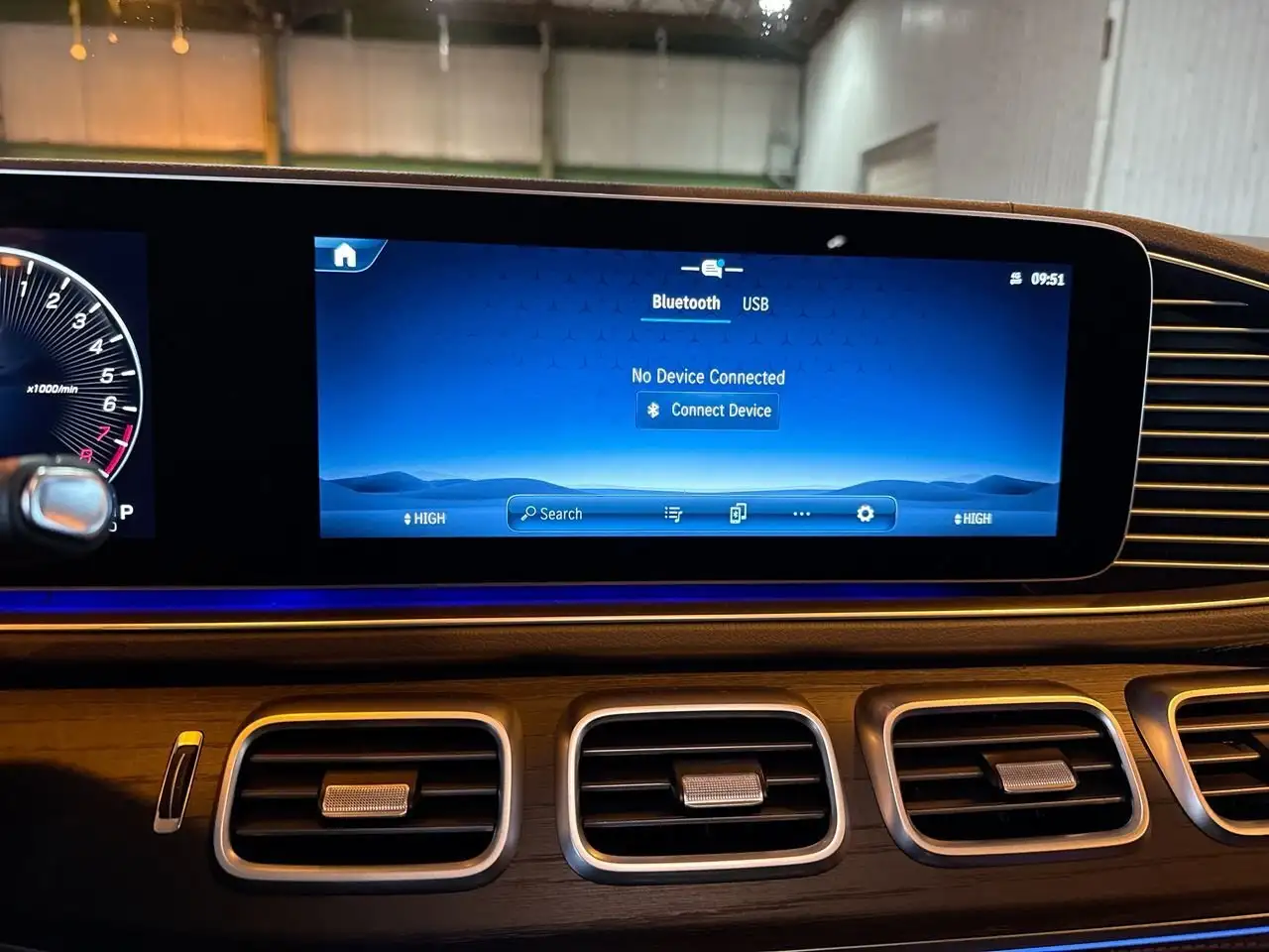 Mercedes-Benz GLE снимка Mercedes-Benz GLE