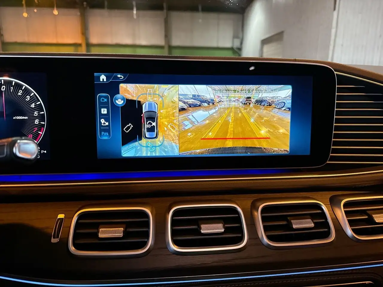 Mercedes-Benz GLE снимка Mercedes-Benz GLE