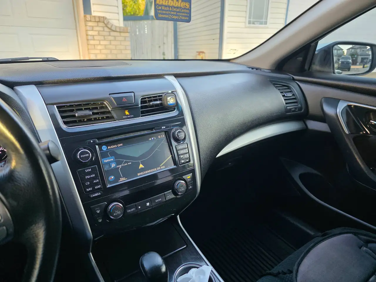 Nissan Altima photo Nissan Altima