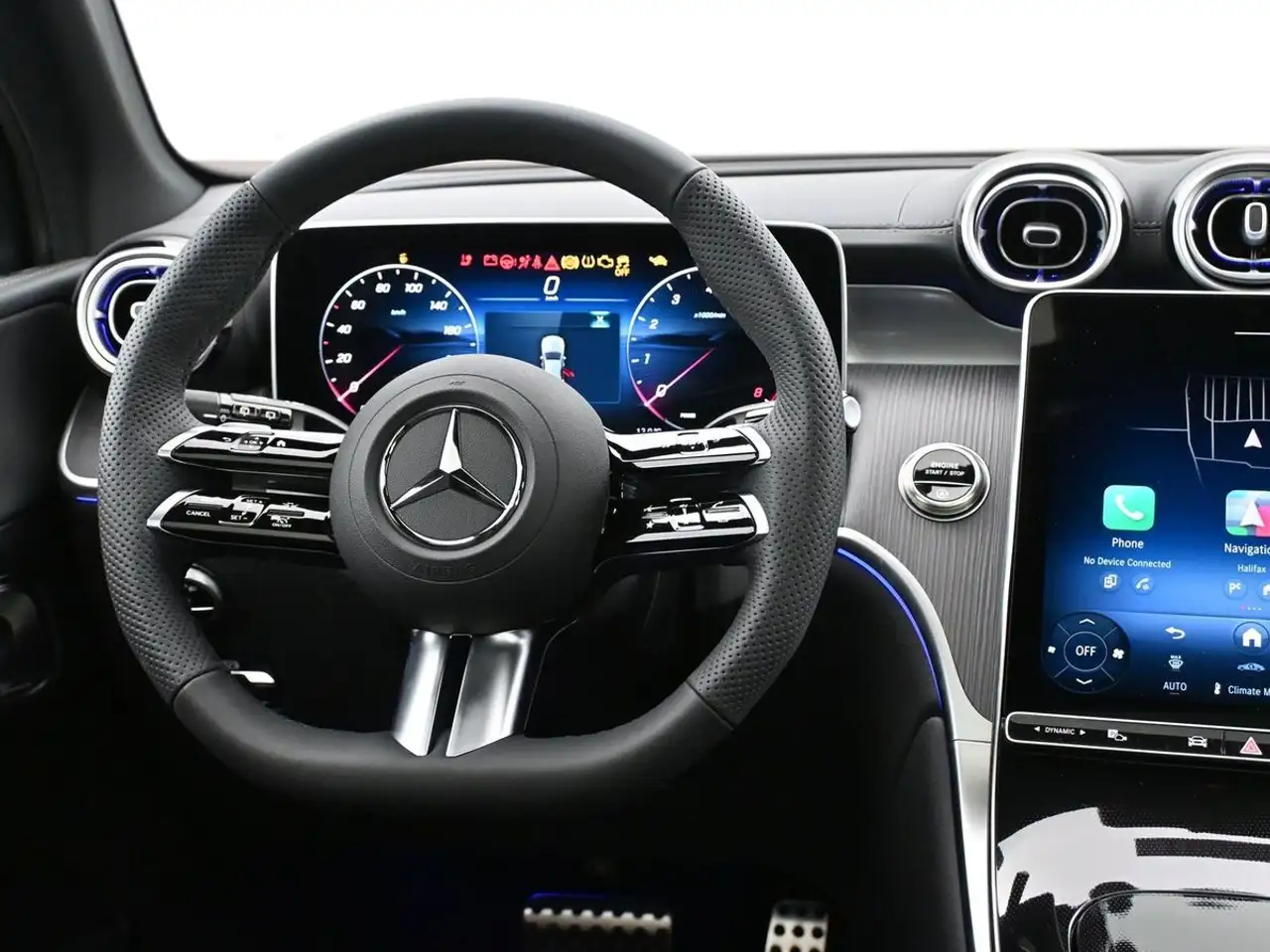 Mercedes-Benz GLC снимка Mercedes-Benz GLC