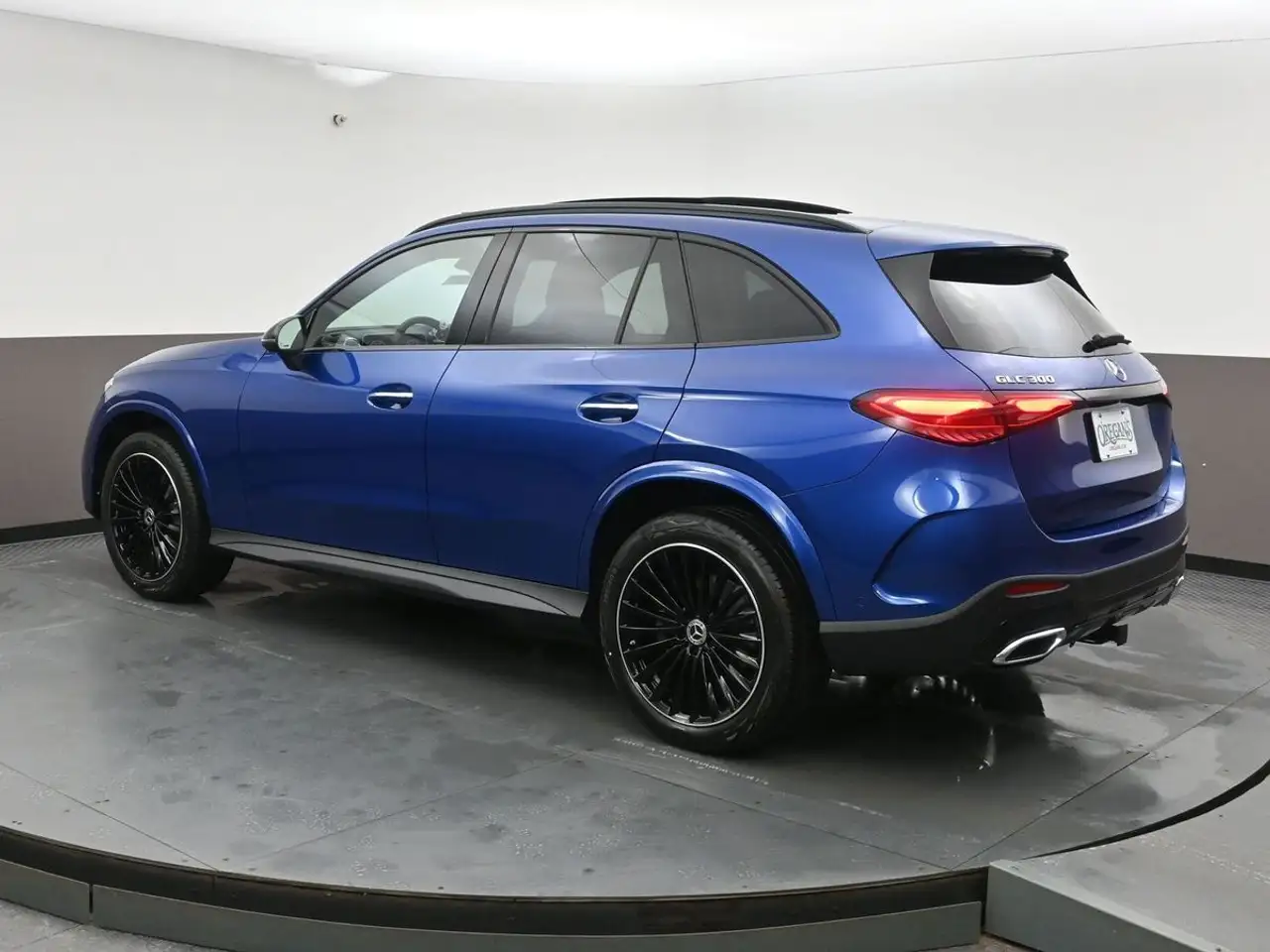 Mercedes-Benz GLC снимка Mercedes-Benz GLC
