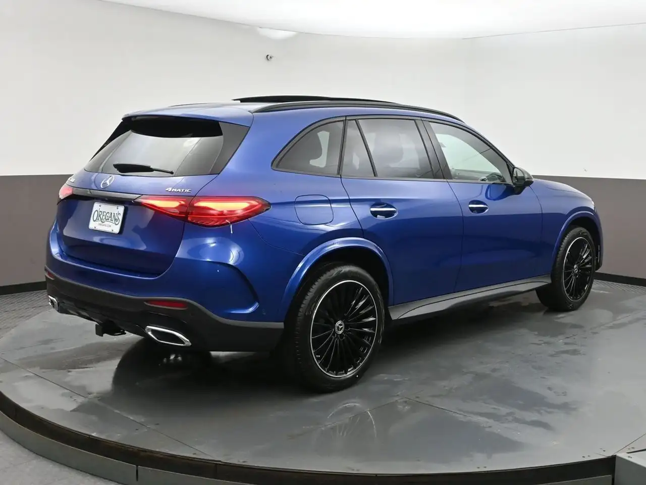 Mercedes-Benz GLC снимка Mercedes-Benz GLC