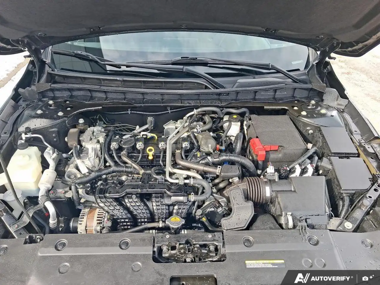 Nissan Altima снимка Nissan Altima