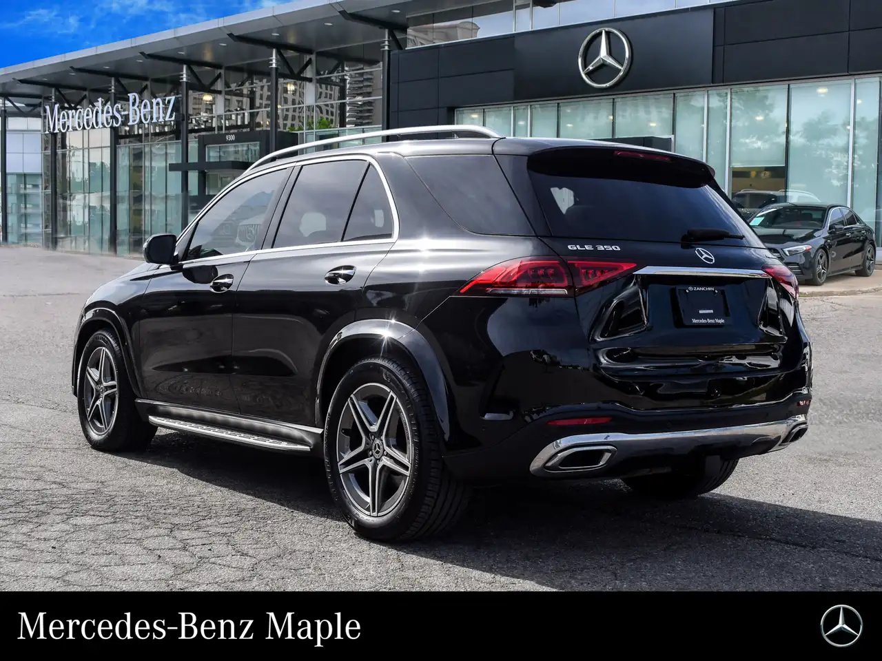 Mercedes-Benz GLE снимка Mercedes-Benz GLE