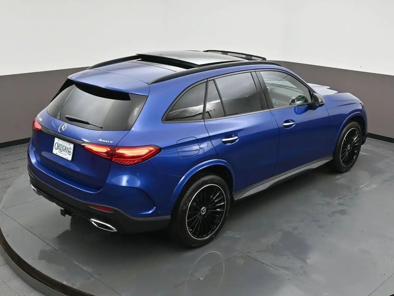 Mercedes-Benz GLC снимка Mercedes-Benz GLC