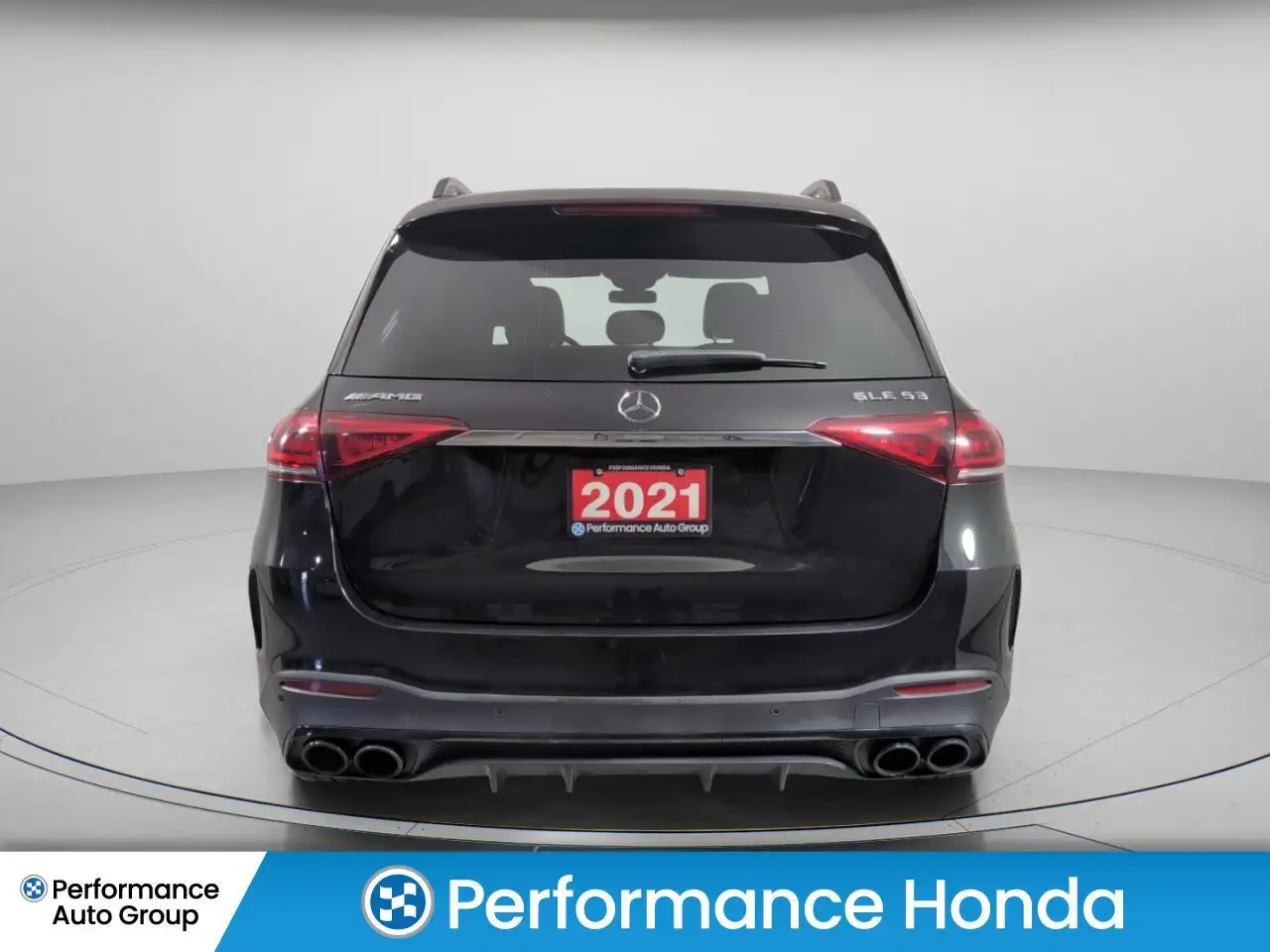 Mercedes-Benz GLE снимка Mercedes-Benz GLE