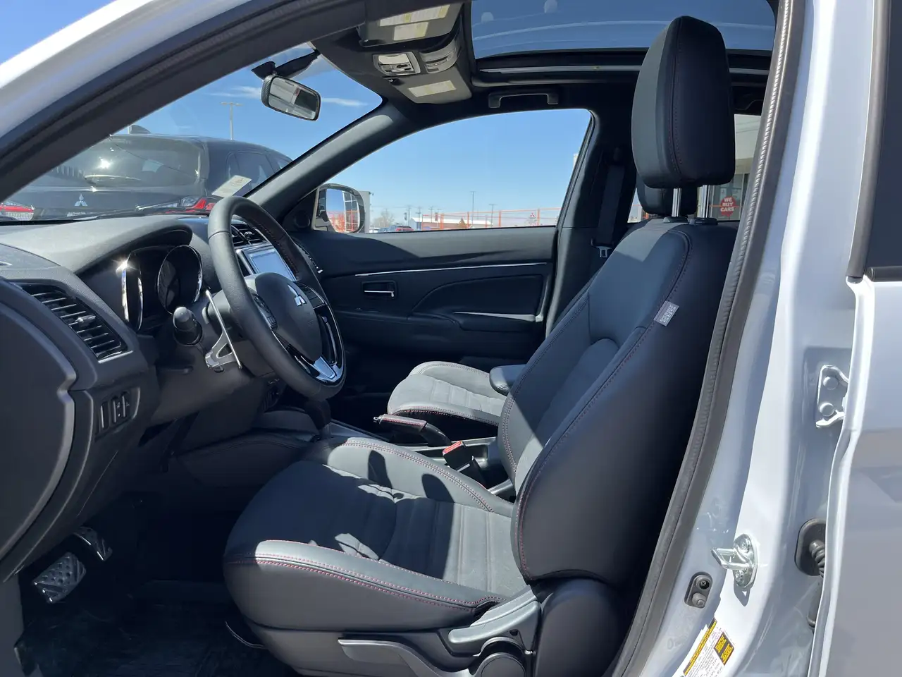 Mitsubishi RVR снимка Mitsubishi RVR