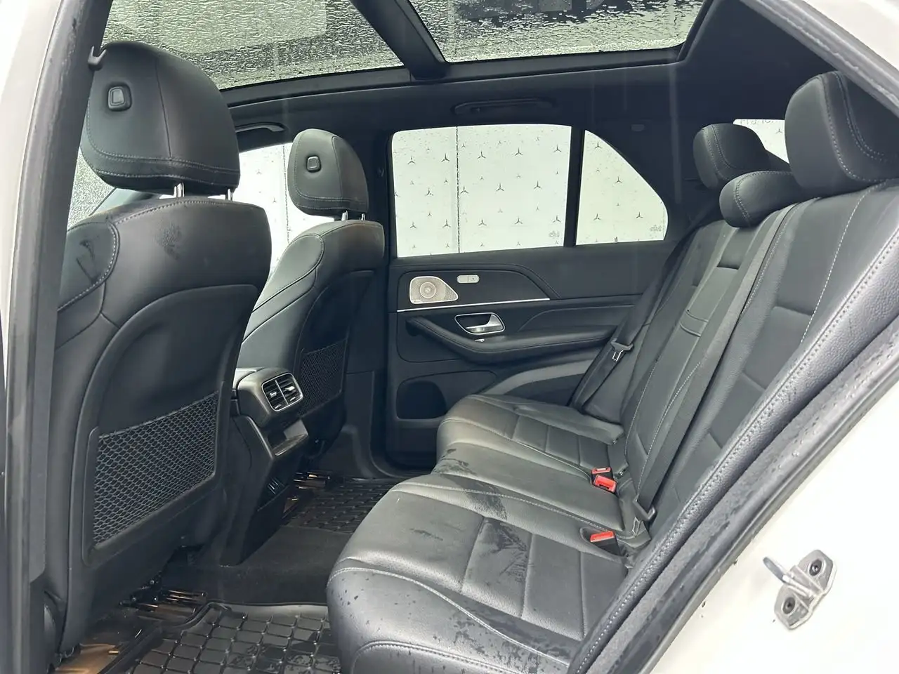 Mercedes-Benz GLE снимка Mercedes-Benz GLE