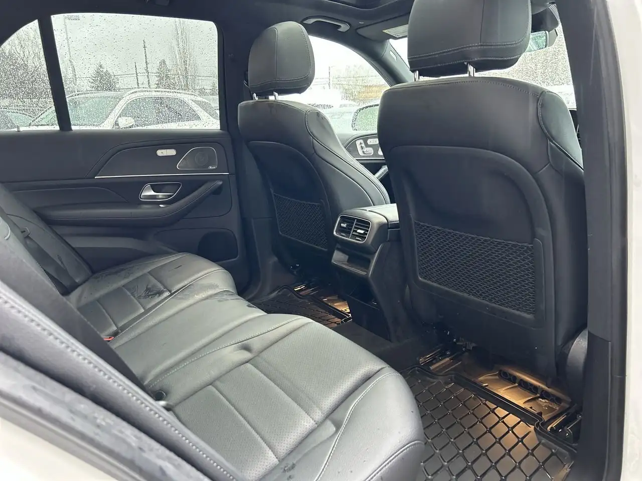 Mercedes-Benz GLE снимка Mercedes-Benz GLE