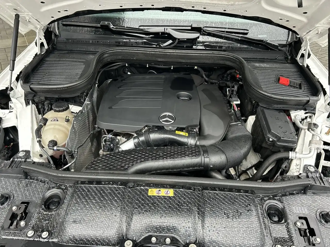 Mercedes-Benz GLE снимка Mercedes-Benz GLE