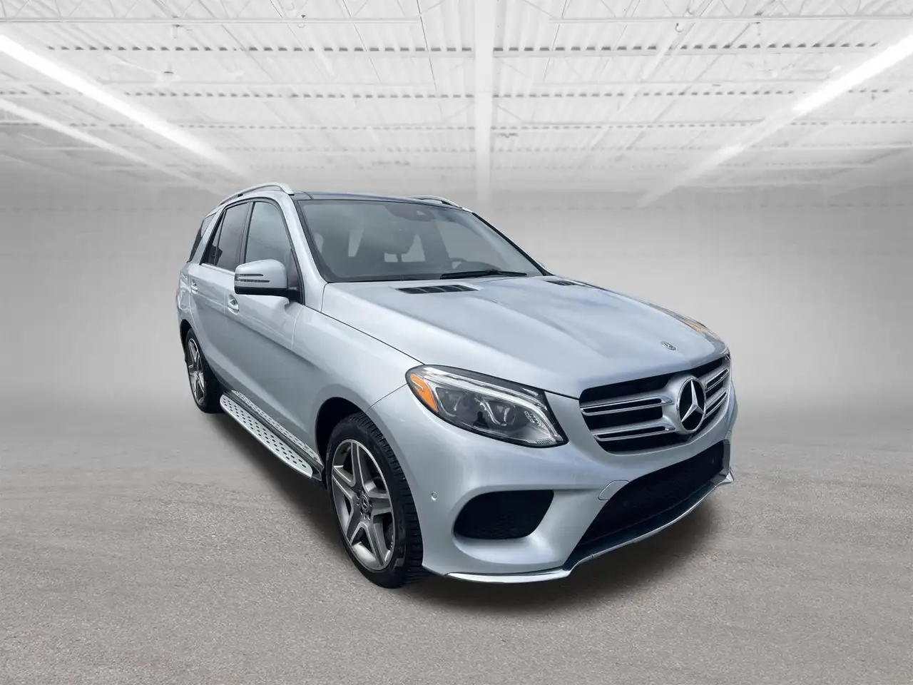 Mercedes-Benz GLE photo Mercedes-Benz GLE