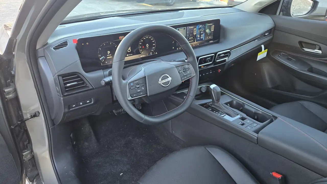 Nissan Sentra снимка Nissan Sentra