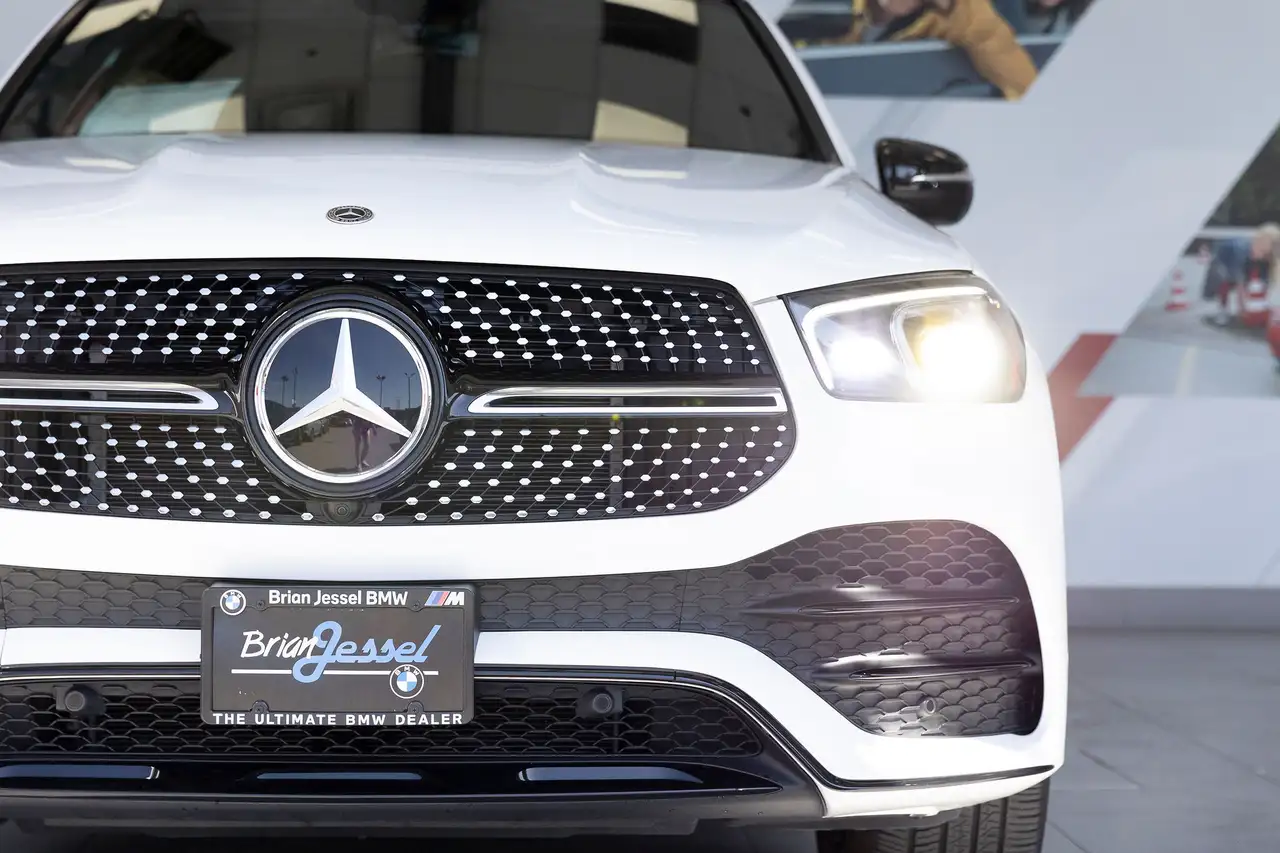 Mercedes-Benz GLE снимка Mercedes-Benz GLE