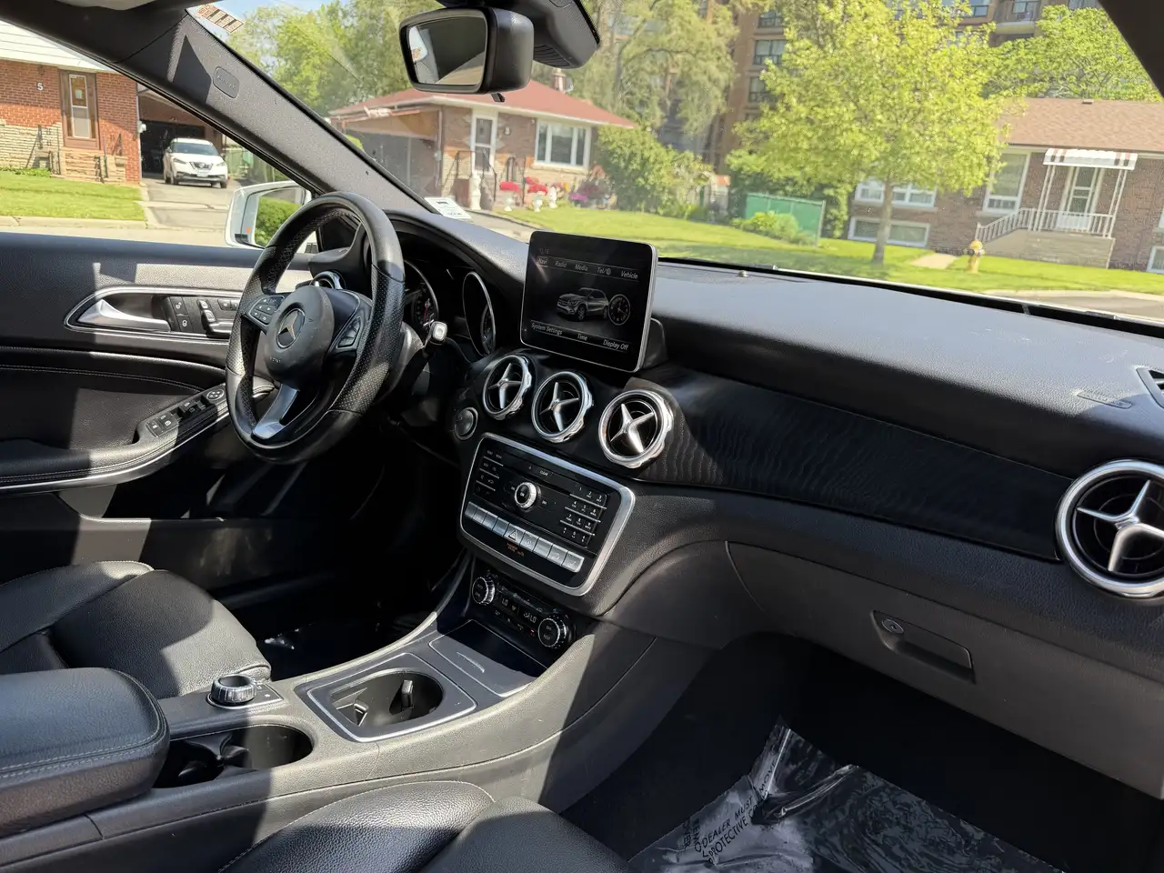Mercedes-Benz GLA fotografie Mercedes-Benz GLA