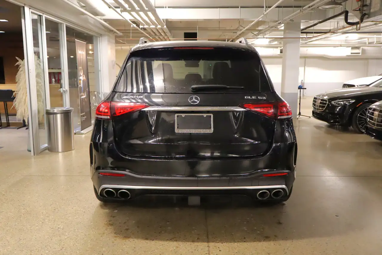 Mercedes-Benz GLE снимка Mercedes-Benz GLE