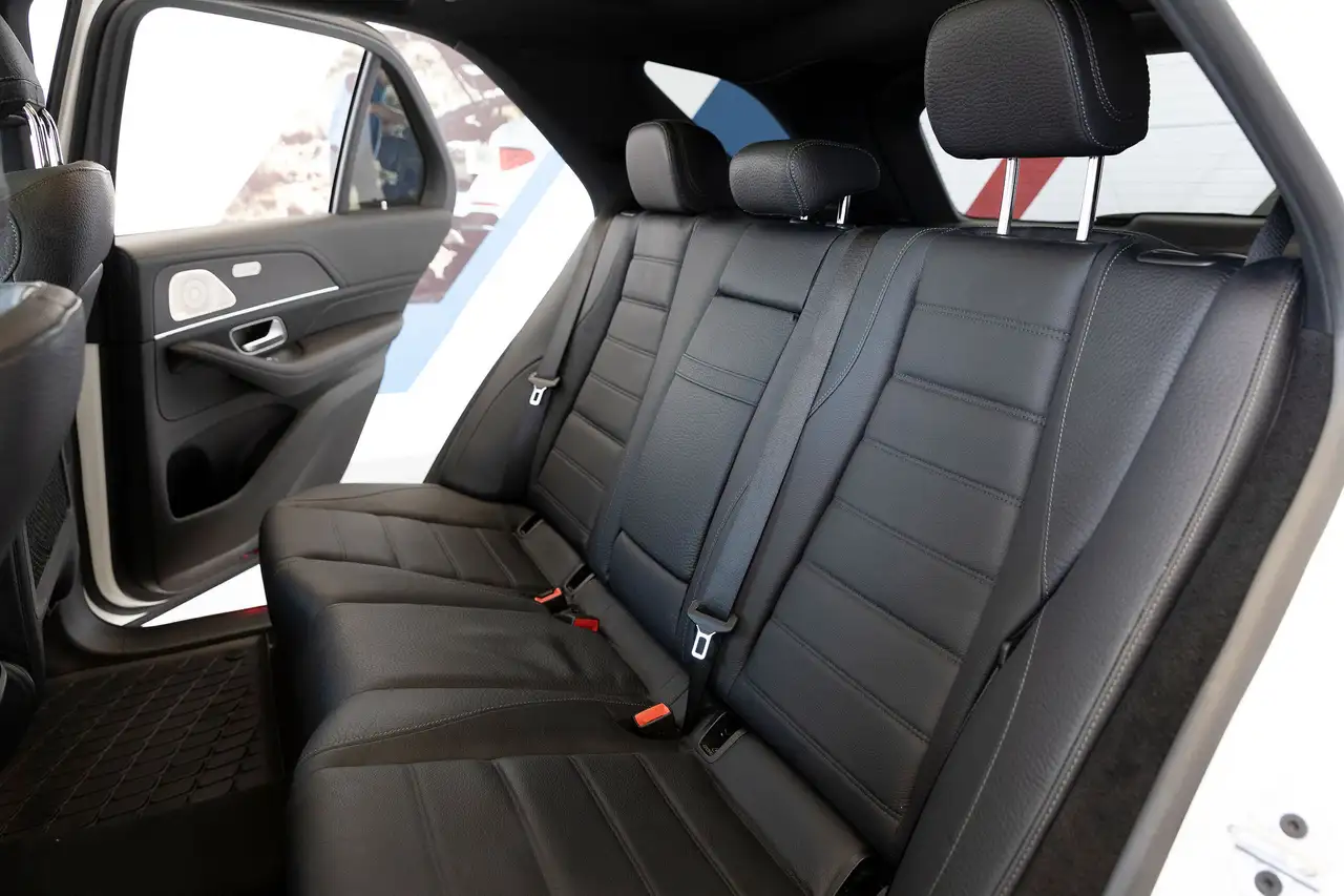 Mercedes-Benz GLE снимка Mercedes-Benz GLE