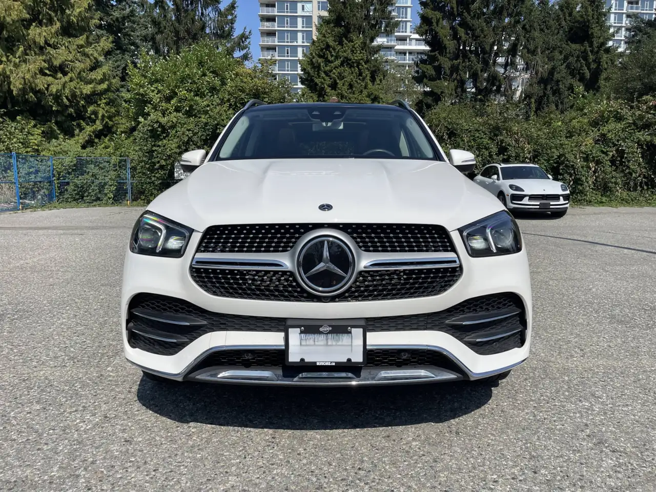Mercedes-Benz GLE снимка Mercedes-Benz GLE