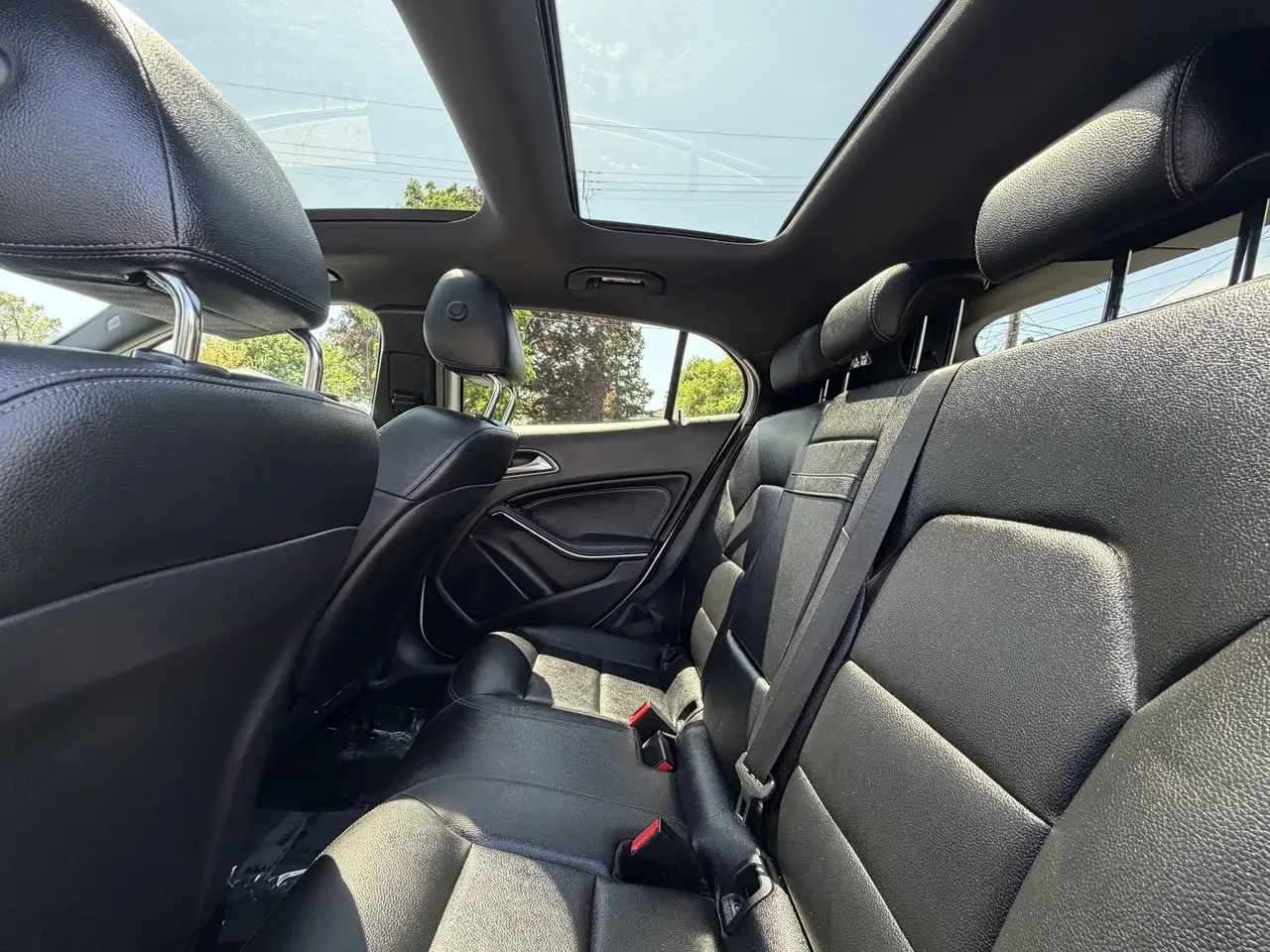 Mercedes-Benz GLA fotografie Mercedes-Benz GLA