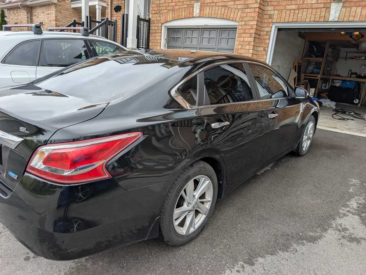 Nissan Altima снимка Nissan Altima