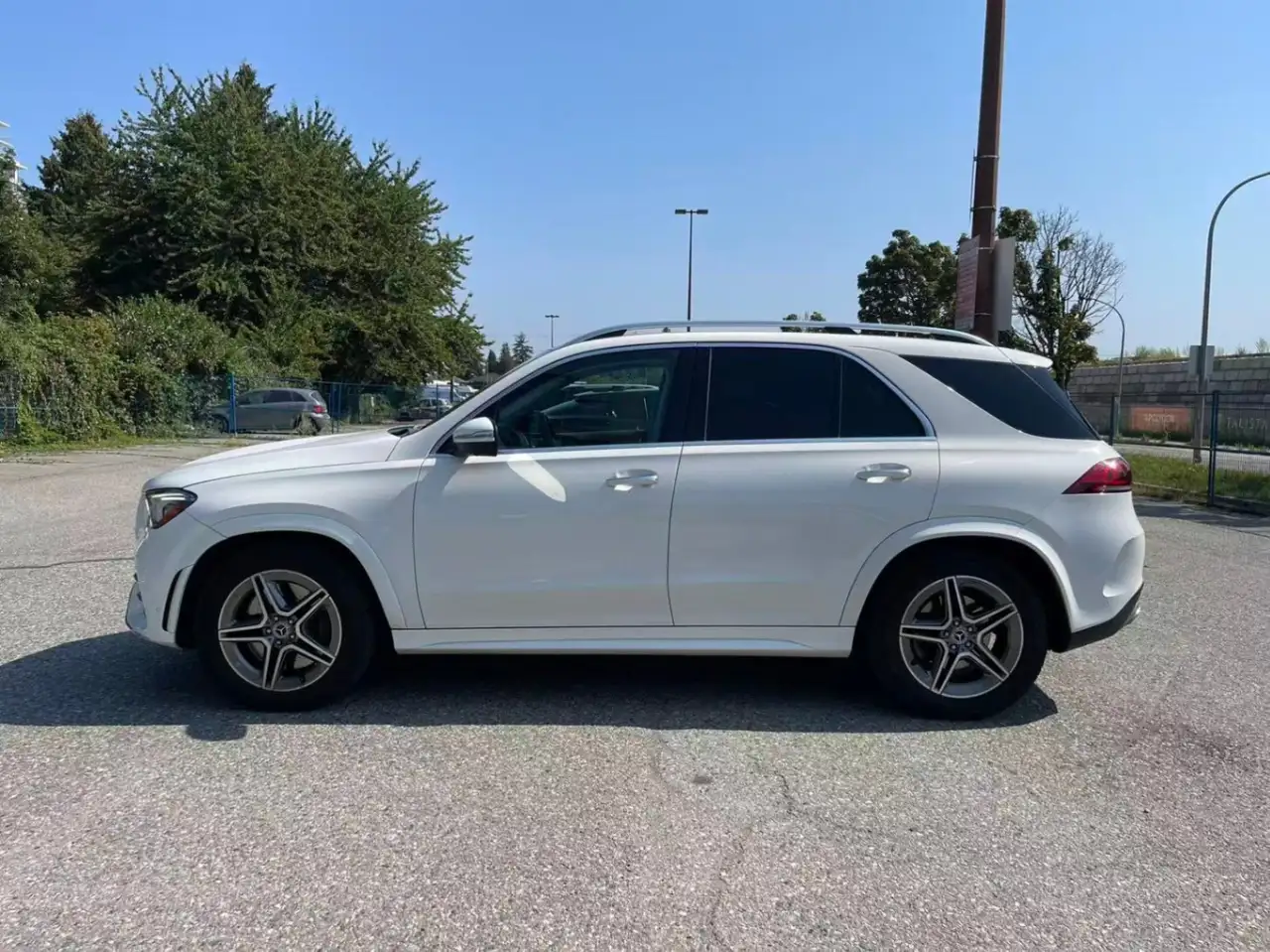 Mercedes-Benz GLE снимка Mercedes-Benz GLE