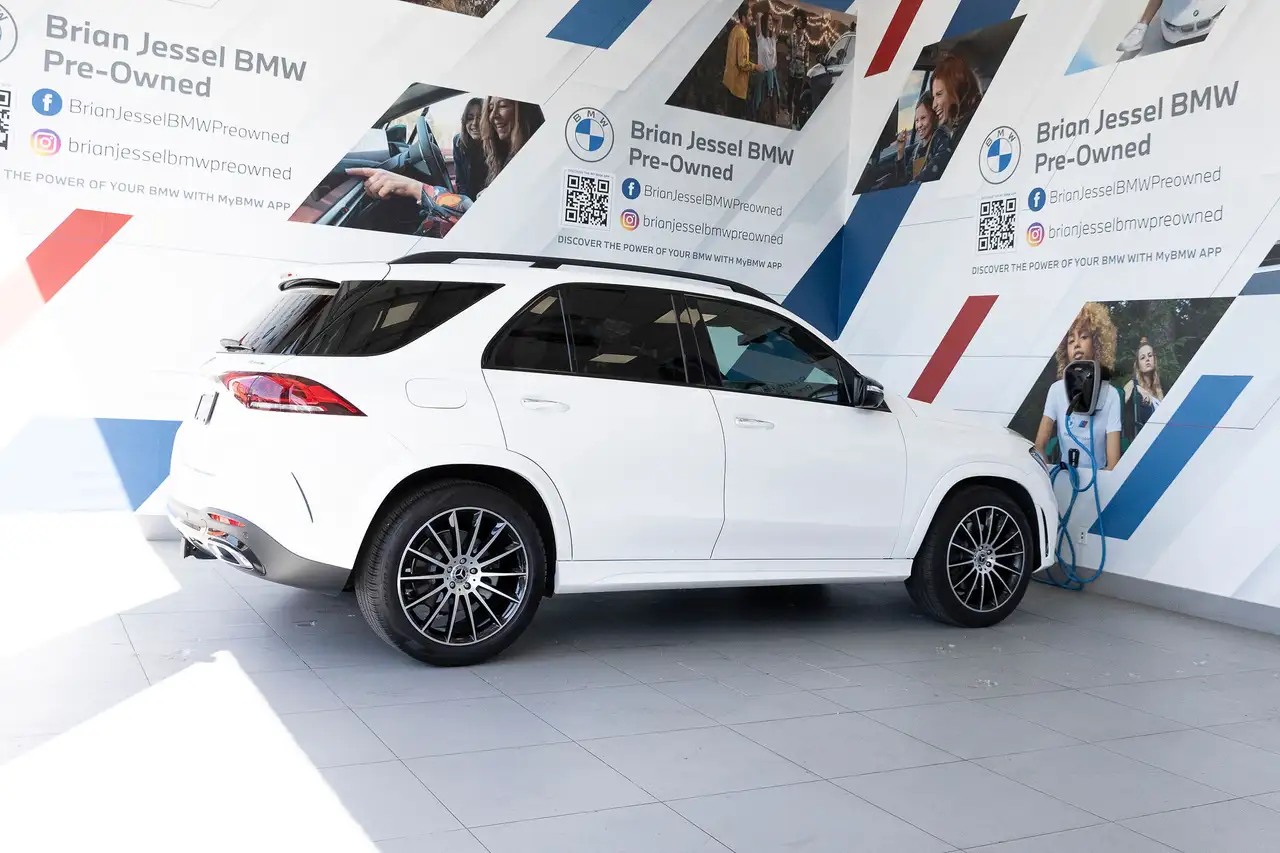 Mercedes-Benz GLE снимка Mercedes-Benz GLE