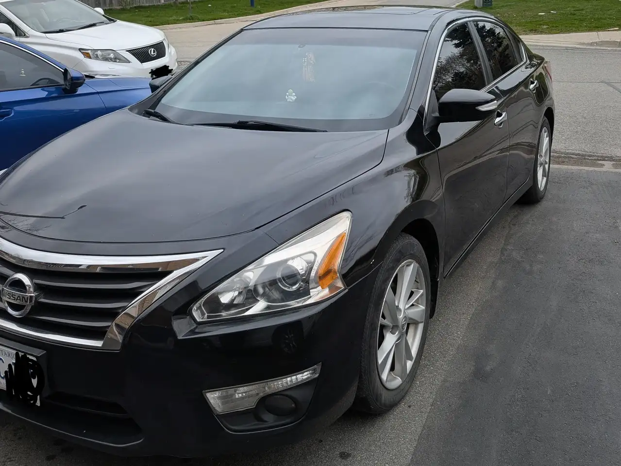 Nissan Altima снимка Nissan Altima