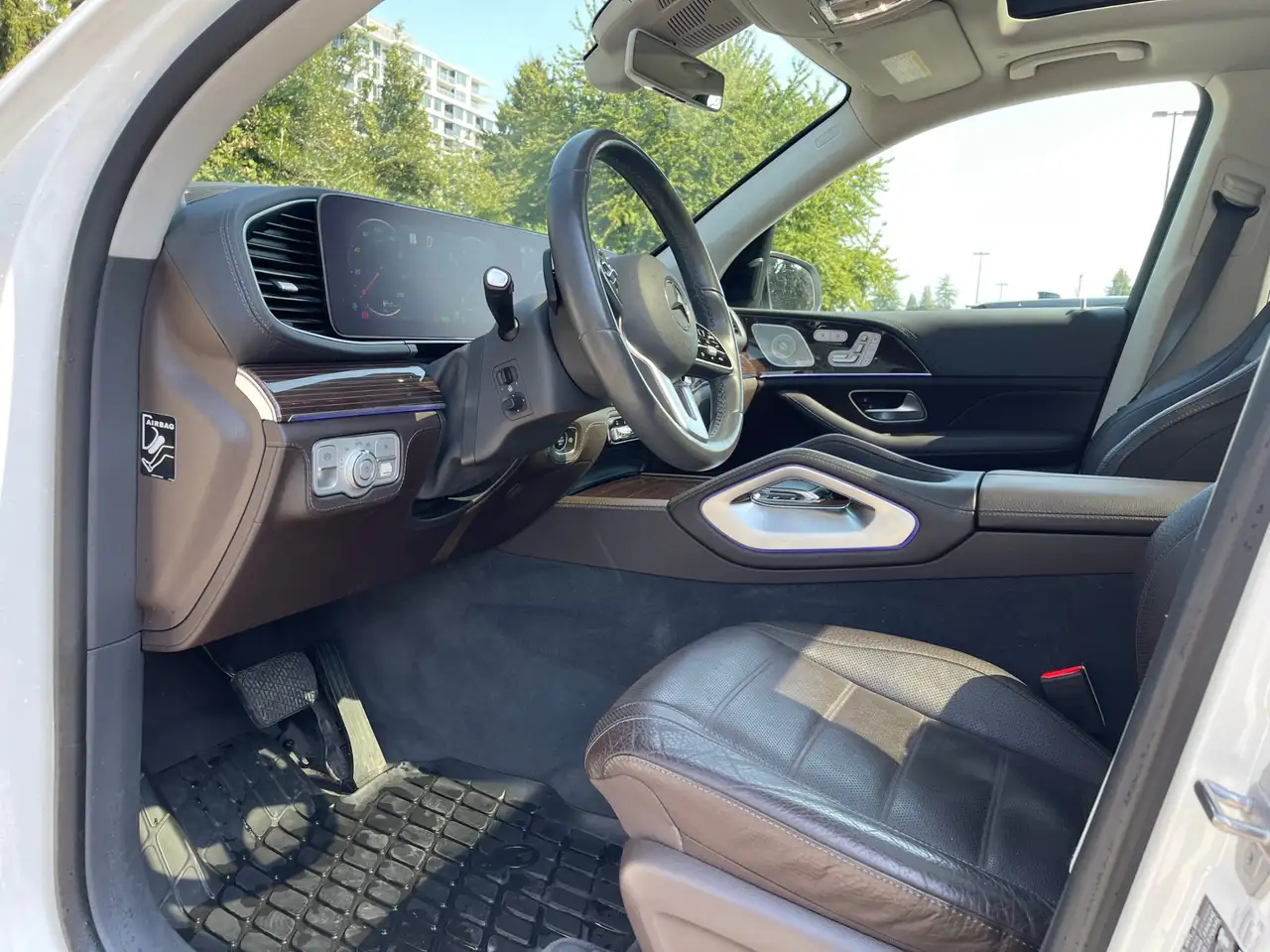 Mercedes-Benz GLE снимка Mercedes-Benz GLE
