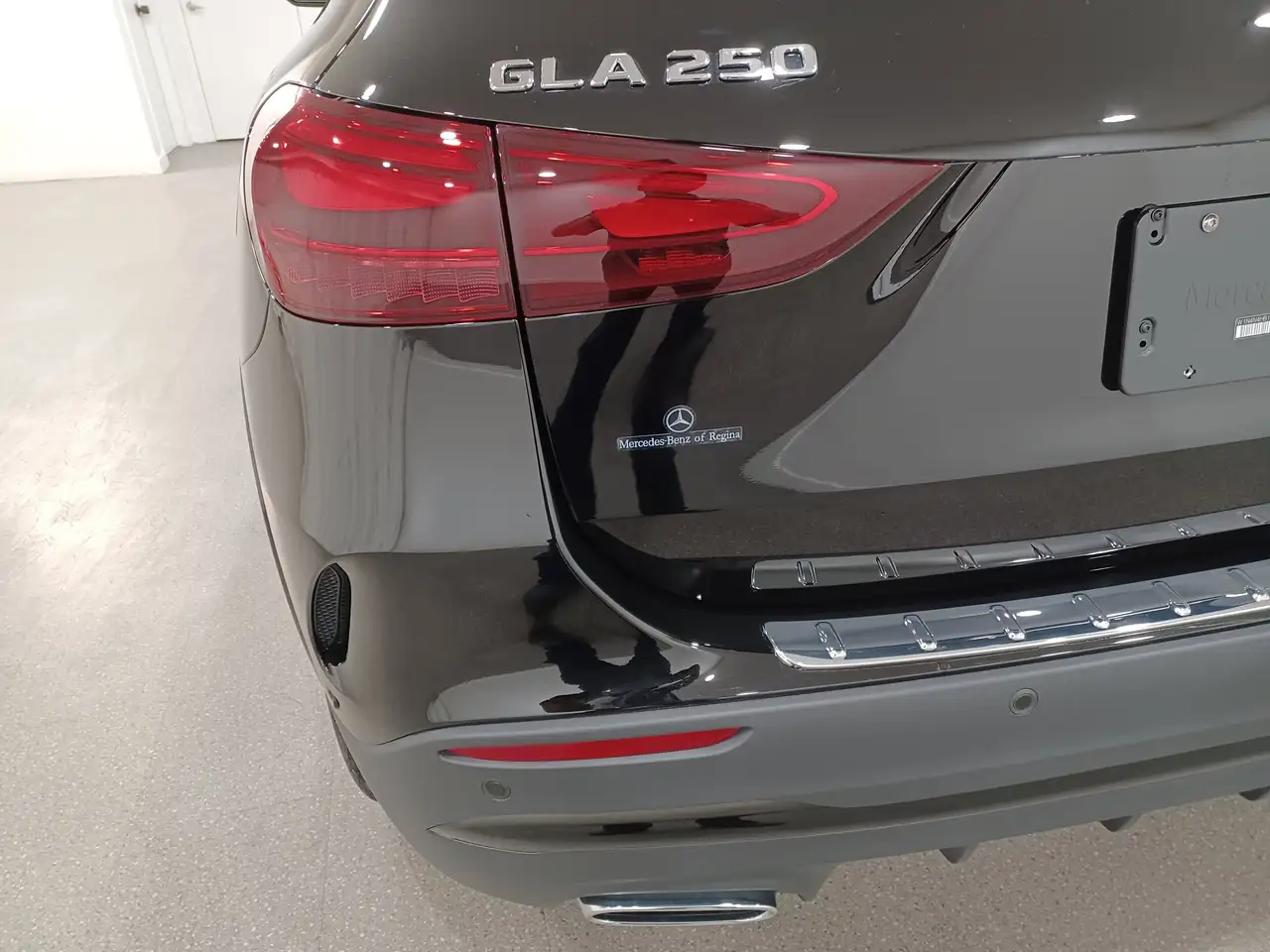 Mercedes-Benz GLA снимка Mercedes-Benz GLA