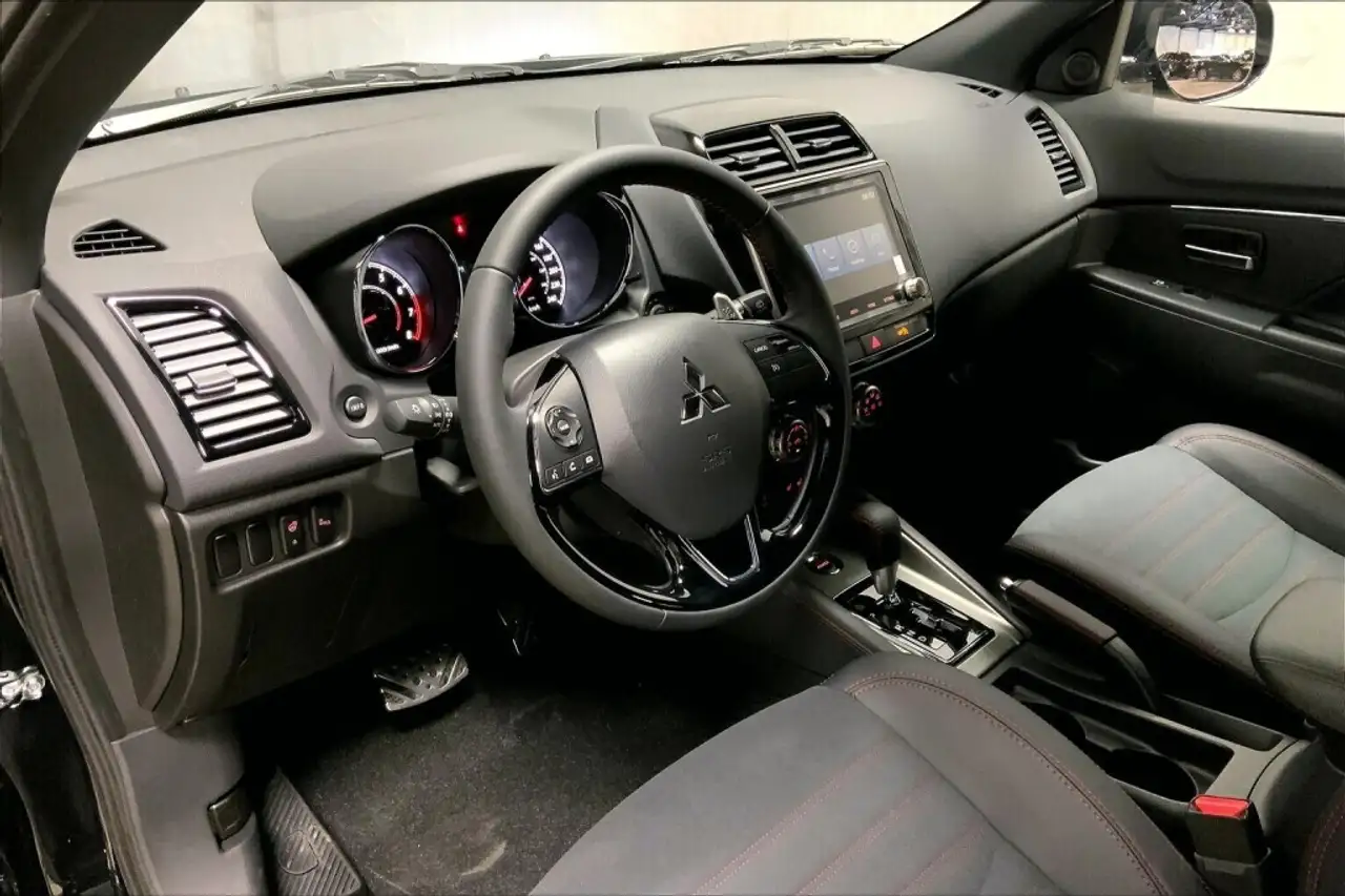Mitsubishi RVR fotografie Mitsubishi RVR