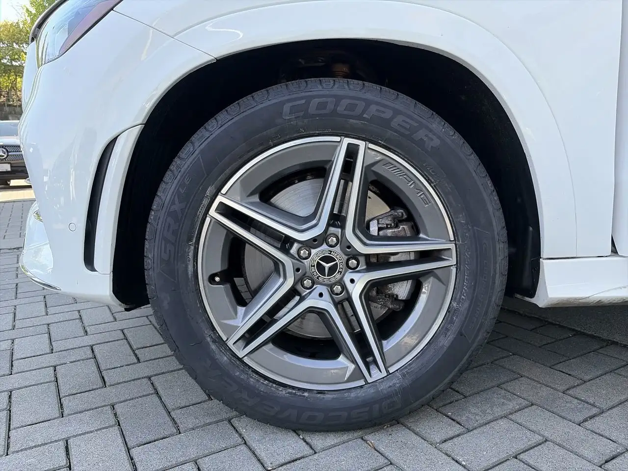 Mercedes-Benz GLE снимка Mercedes-Benz GLE