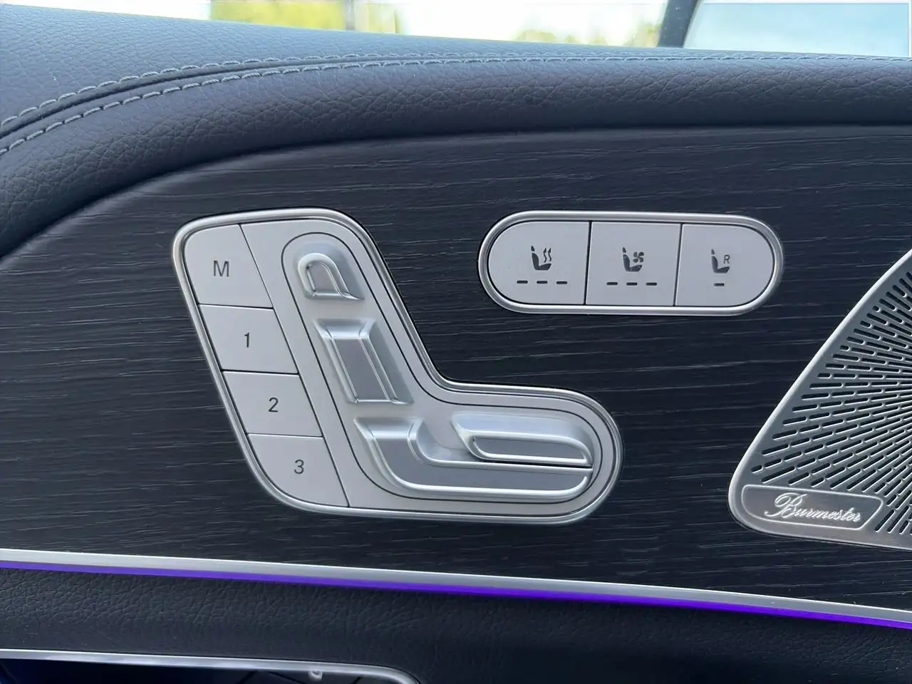 Mercedes-Benz GLE снимка Mercedes-Benz GLE