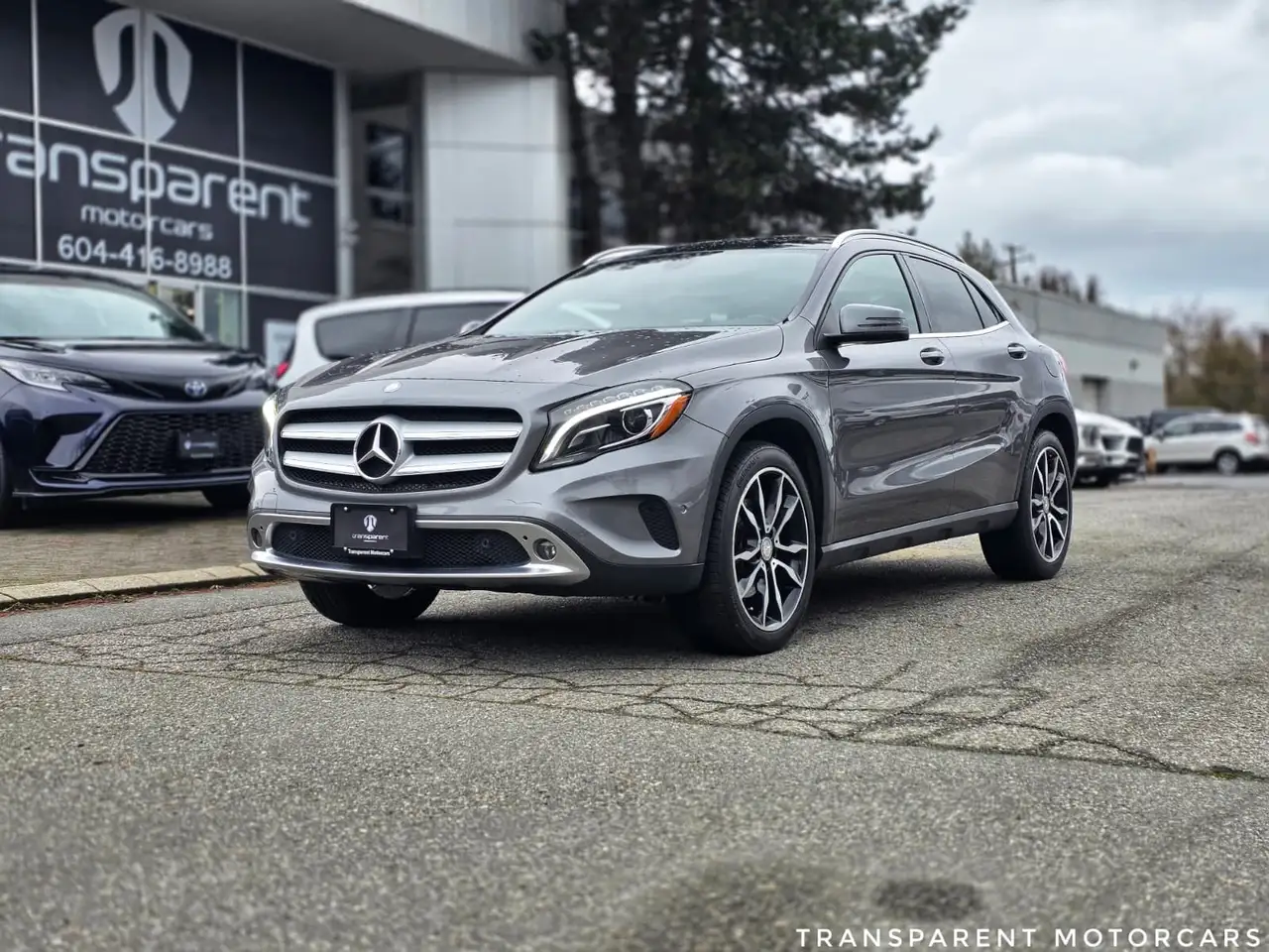 Mercedes-Benz GLA снимка Mercedes-Benz GLA