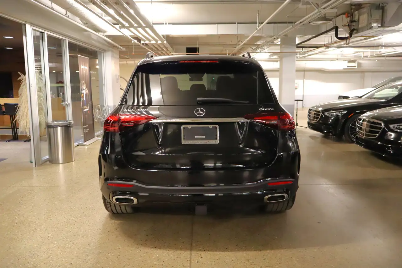 Mercedes-Benz GLE снимка Mercedes-Benz GLE
