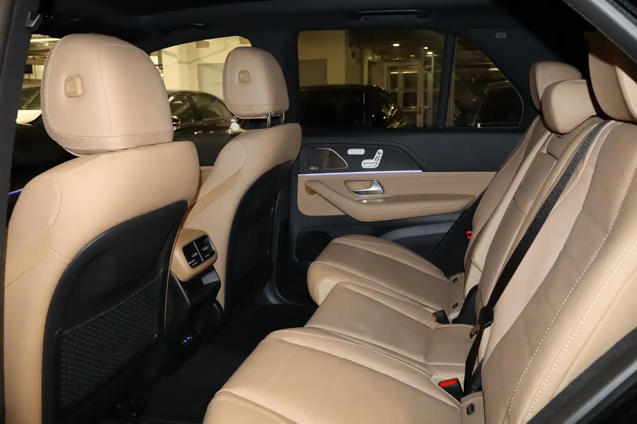 Mercedes-Benz GLE снимка Mercedes-Benz GLE