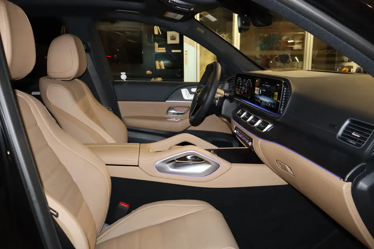 Mercedes-Benz GLE снимка Mercedes-Benz GLE