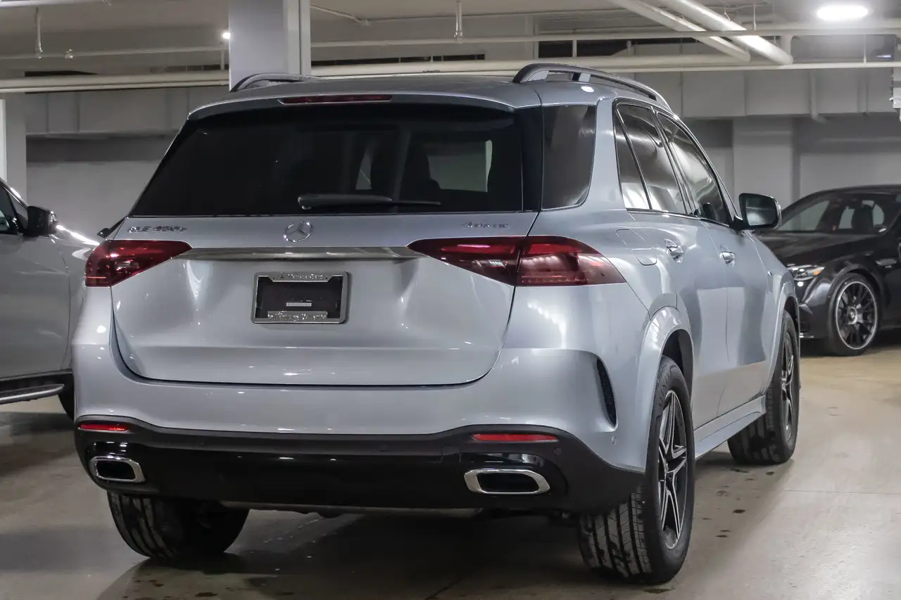 Mercedes-Benz GLE снимка Mercedes-Benz GLE