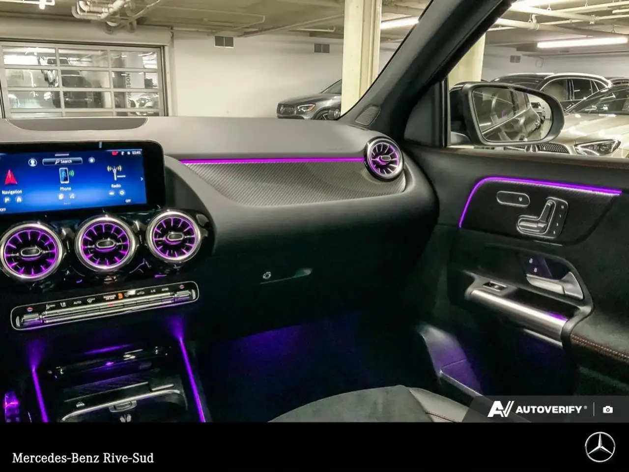 Mercedes-Benz GLA снимка Mercedes-Benz GLA