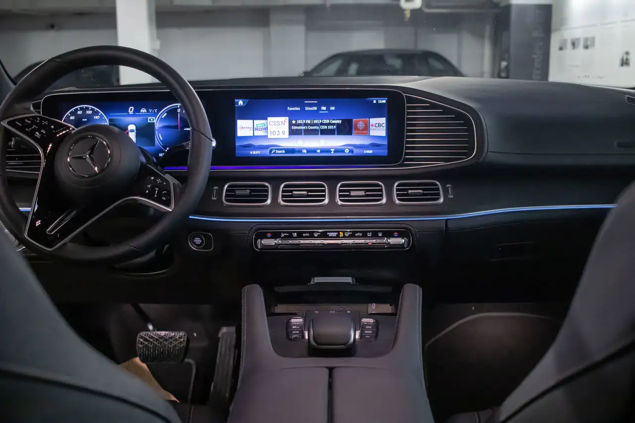 Mercedes-Benz GLE снимка Mercedes-Benz GLE