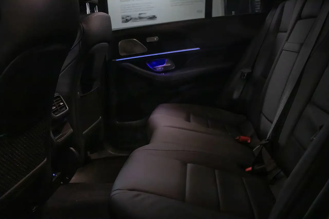 Mercedes-Benz GLE снимка Mercedes-Benz GLE