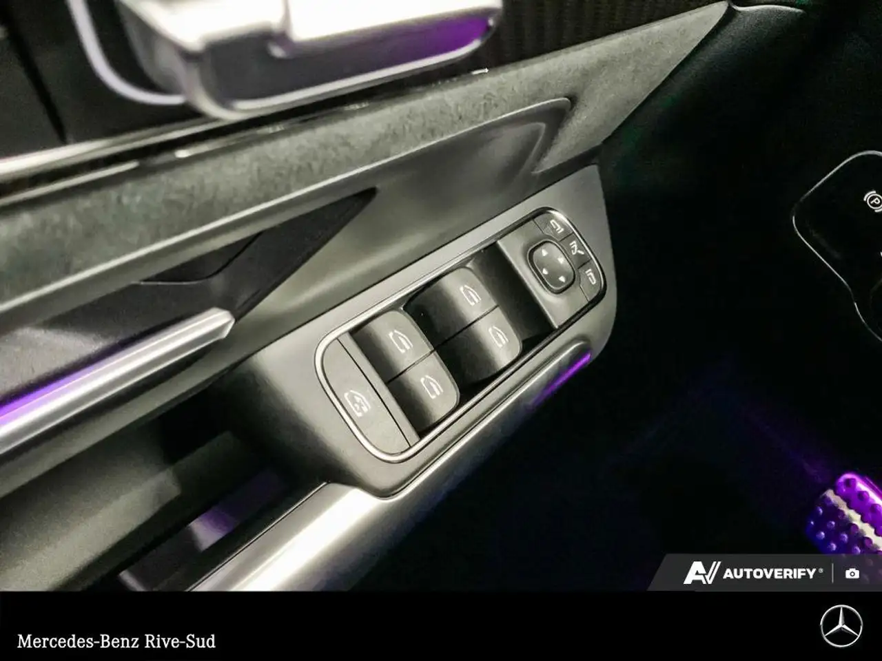 Mercedes-Benz GLA снимка Mercedes-Benz GLA
