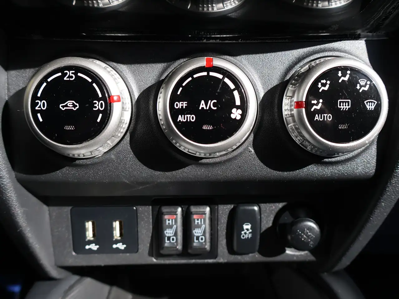 Mitsubishi RVR снимка Mitsubishi RVR