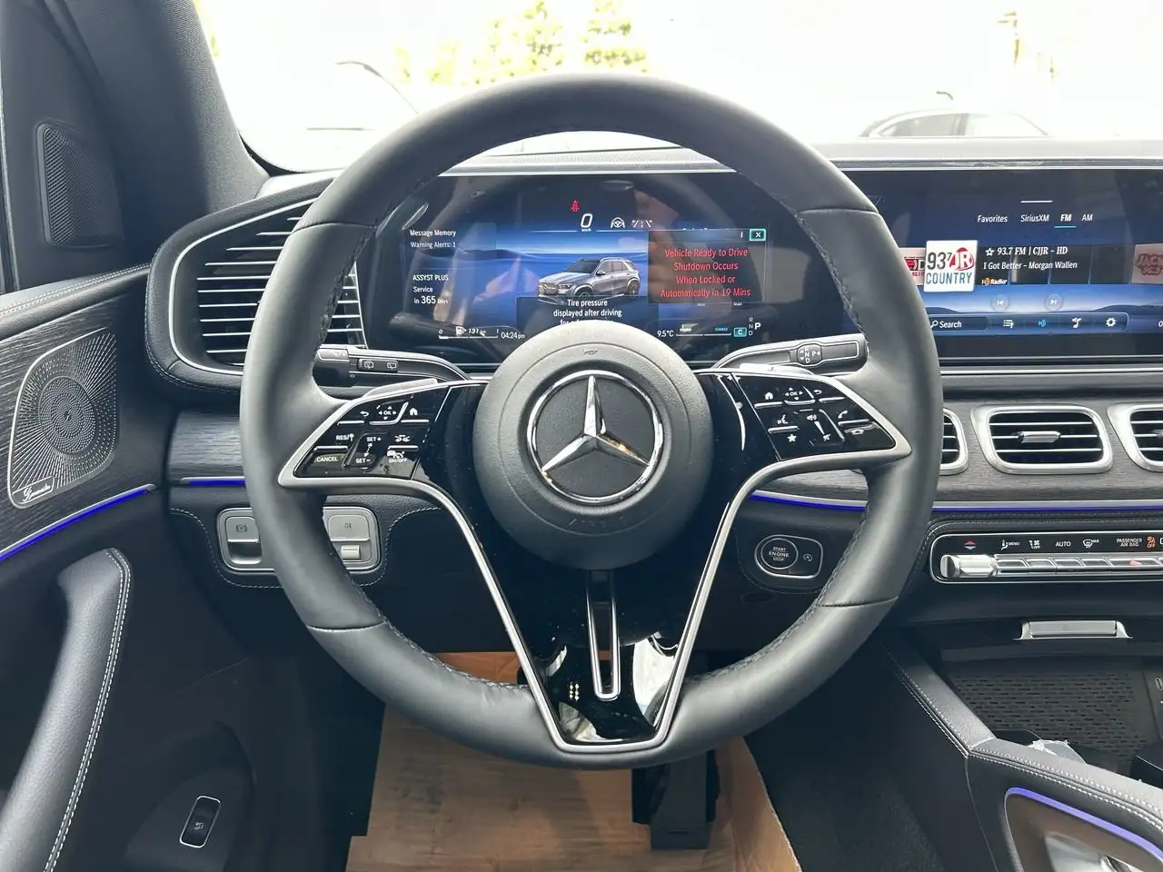 Mercedes-Benz GLE снимка Mercedes-Benz GLE
