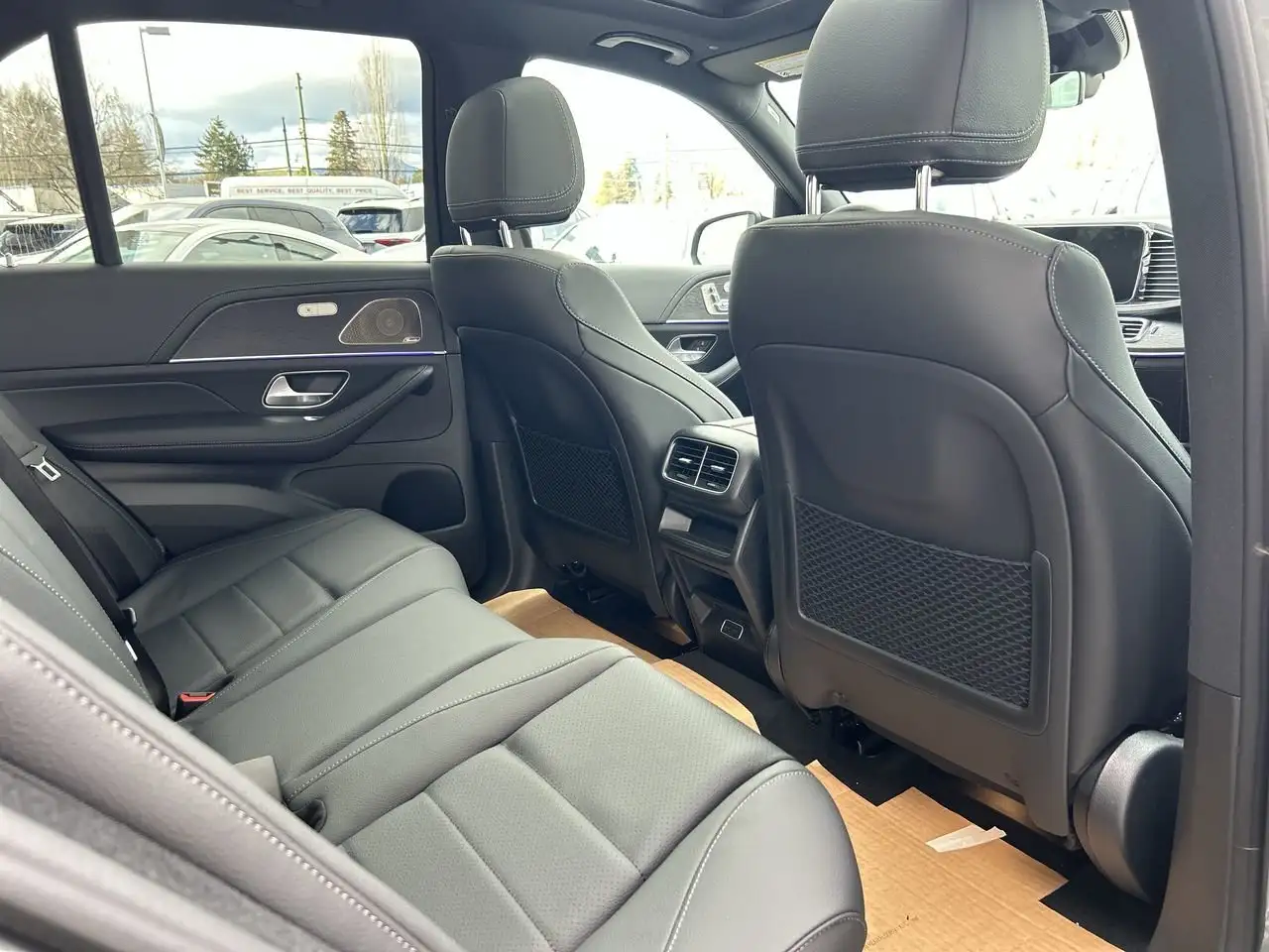 Mercedes-Benz GLE снимка Mercedes-Benz GLE